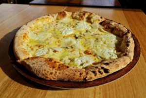 Quattro Formaggi Pizza